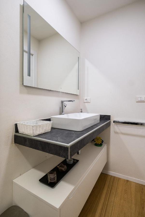 Mazzini Elegant Apartment By Wonderful Italy Bologna Exterior foto